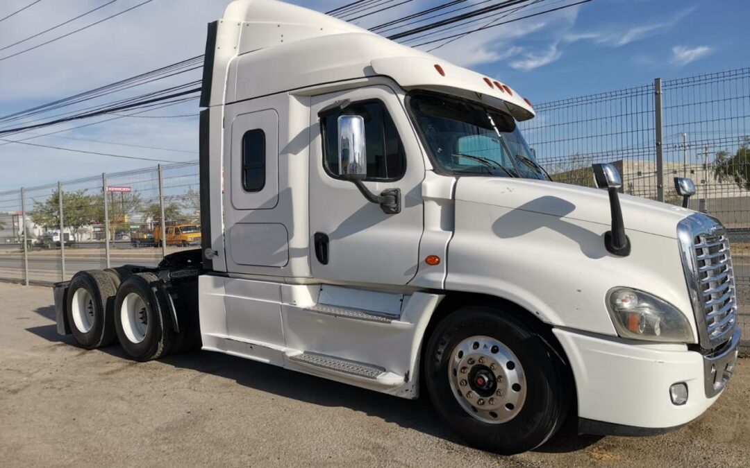 freightliner CASCADIA 2017