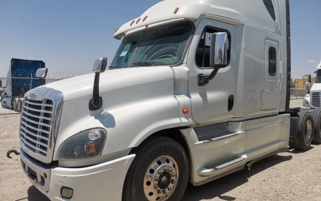 freightliner CASCADIA 2019 BLANCO KP0521