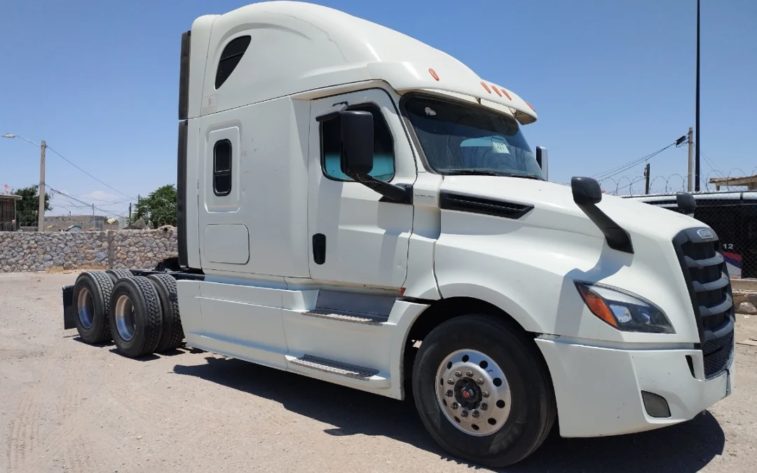 freightliner CASCADIA 2020 BLANCO LY6165